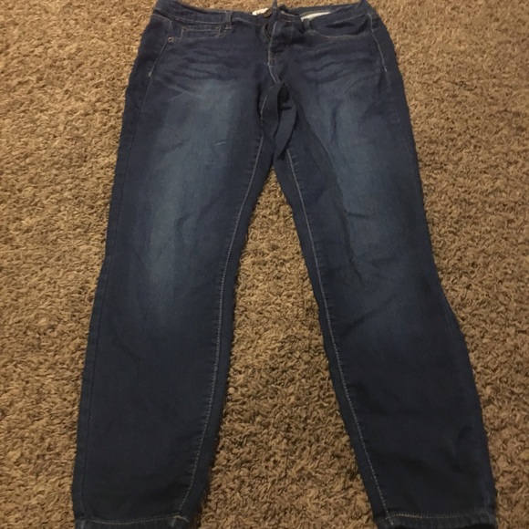 Jeans - Picture 2 of 2